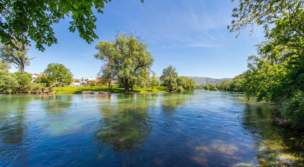 Frida Luxury Beachfront Villa Blagaj Exterior photo